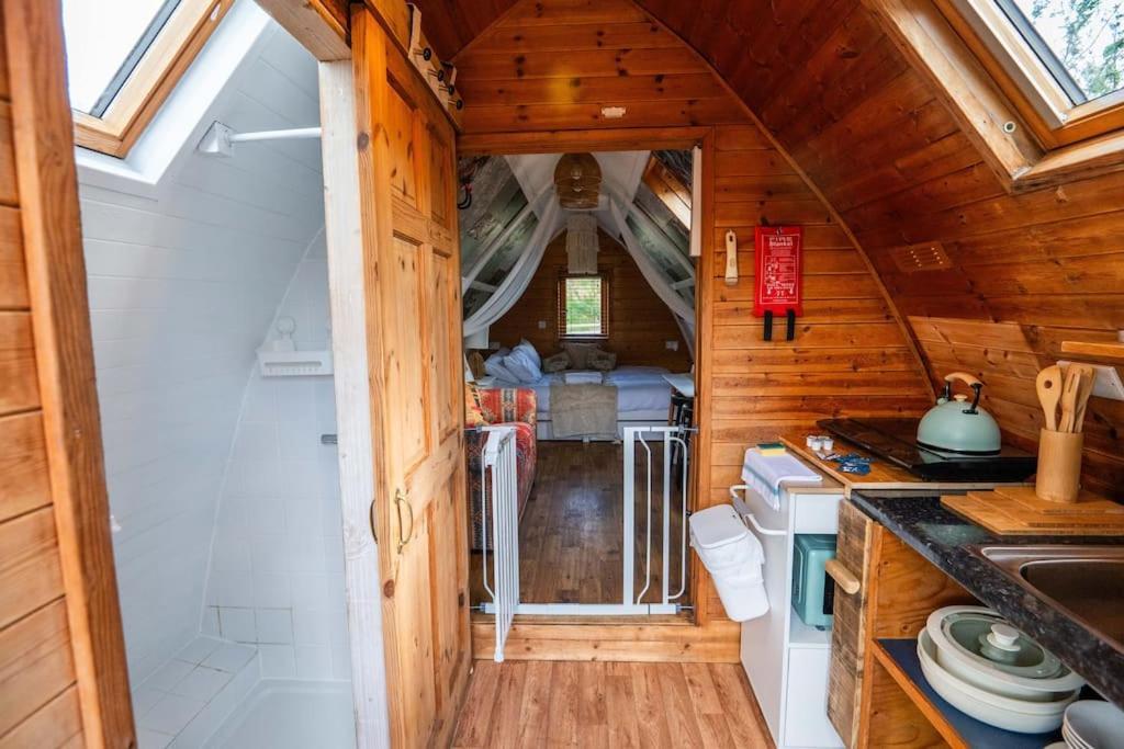 Robin Nest - Cosy Shepherd'S Hut Hideaway Callington Exteriör bild
